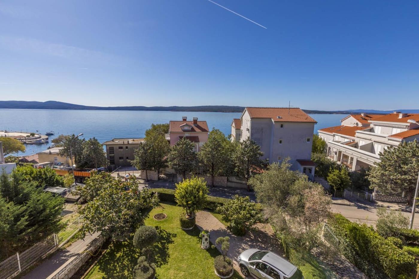 Apartments By The Sea Selce, Crikvenica - 4802 ภายนอก รูปภาพ